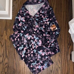 Thalia Sodi Black and Pink Floral Pajama Set